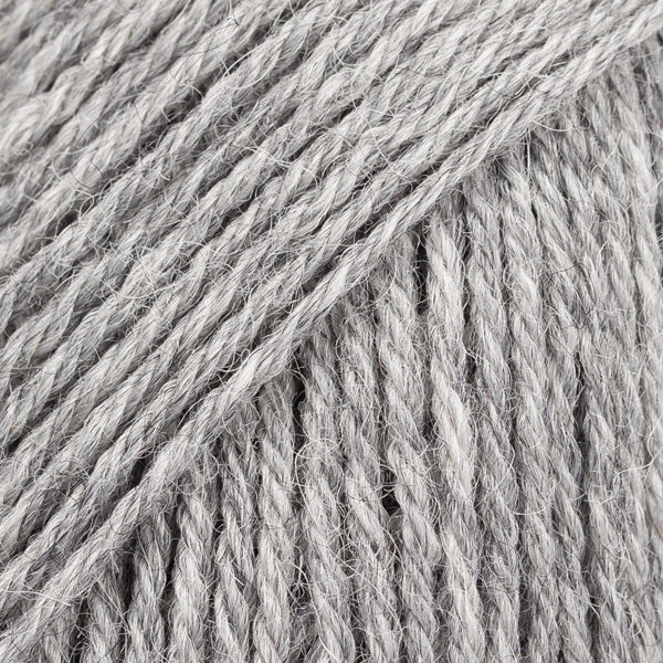 DROPS Nord 04 – light grey