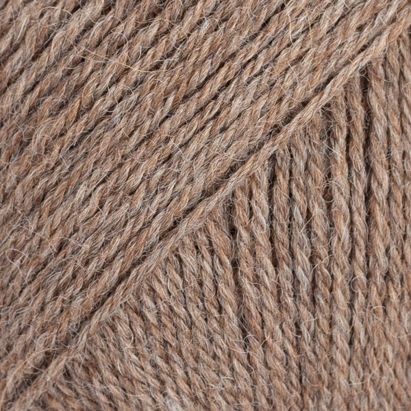 DROPS Flora 08 – brown