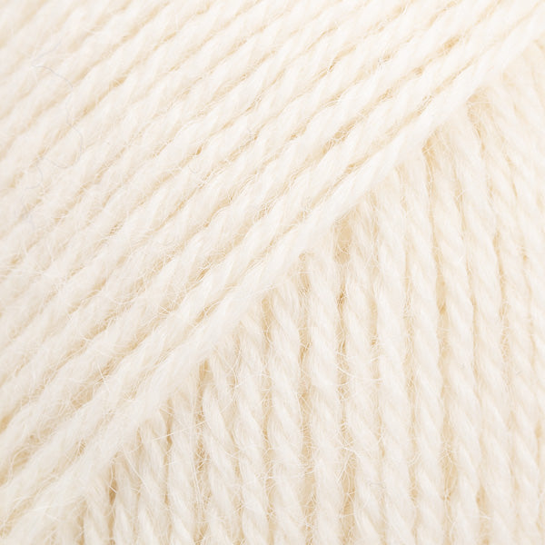 DROPS Alpaca 100 – off white