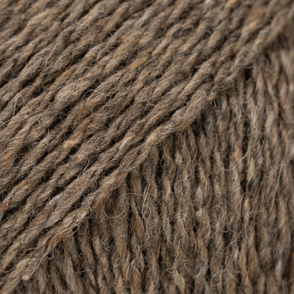 DROPS Soft Tweed 26 – timber