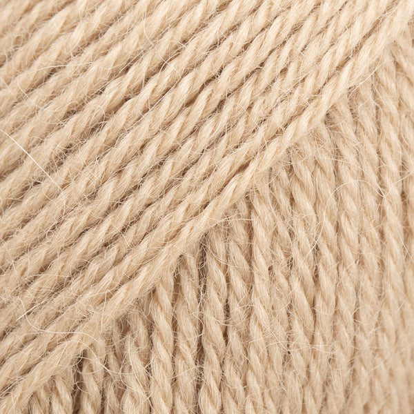 DROPS Alpaca 302 – camel