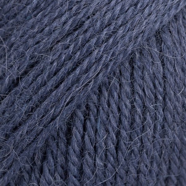 DROPS Alpaca 4305 – dark indigo