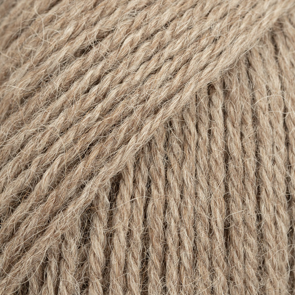 DROPS Alpaca 618 – nougat