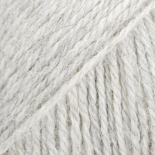 DROPS Alpaca 9020 – light pearl grey