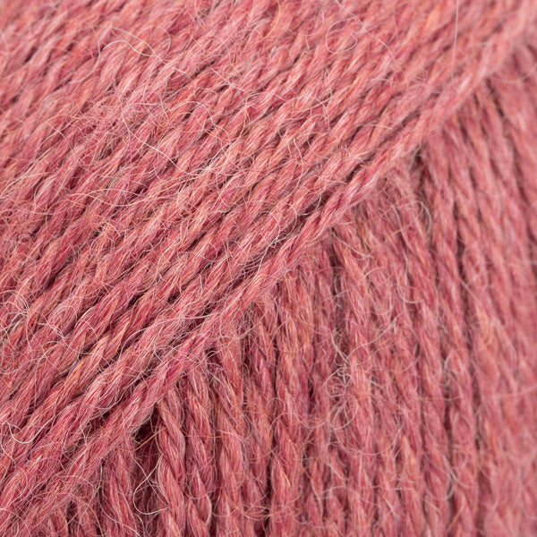 DROPS Alpaca 9024 – dark blush
