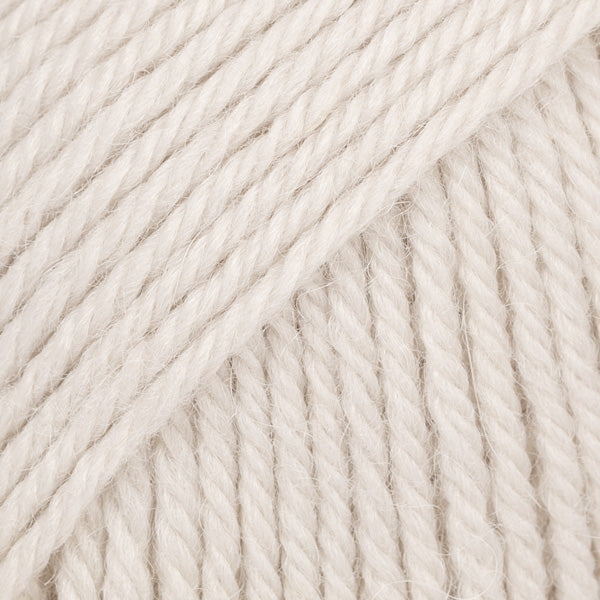 DROPS Lima 9025 – chalk