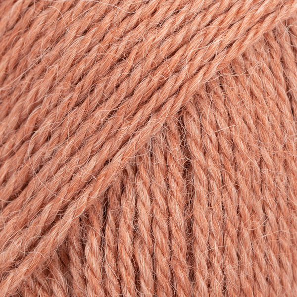 DROPS Alpaca 9026 – blush