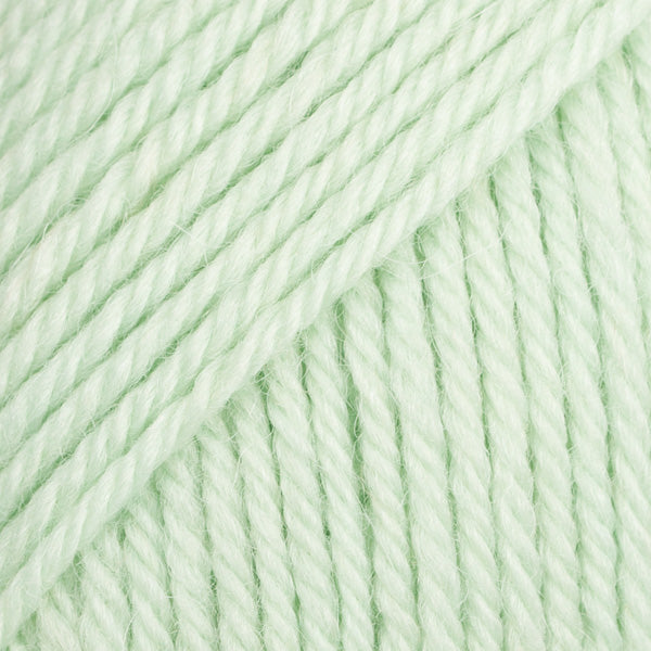 DROPS Lima 9031 – pistachio ice cream