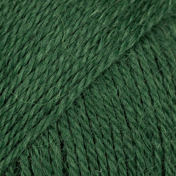 DROPS Alpaca 9032 – dark ivy
