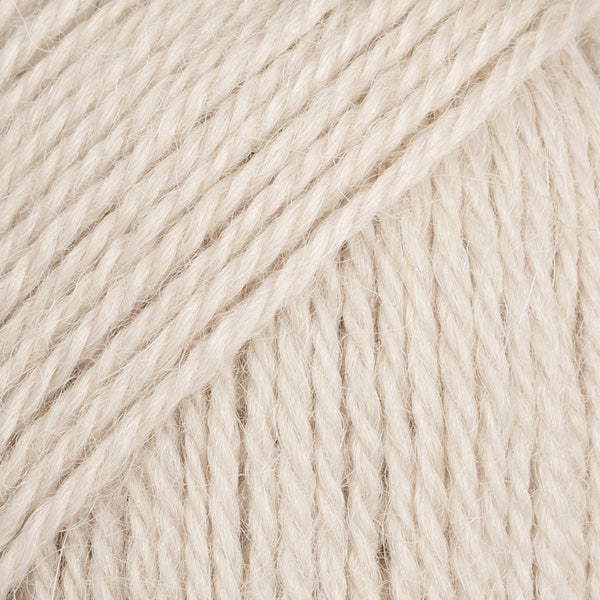 DROPS Alpaca 9036 – wheat